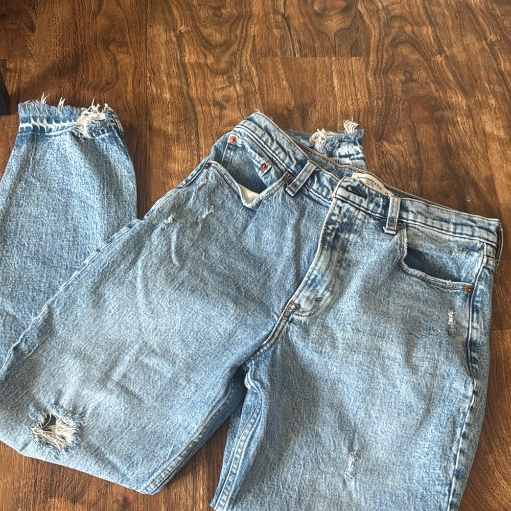 Abercrombie jeans